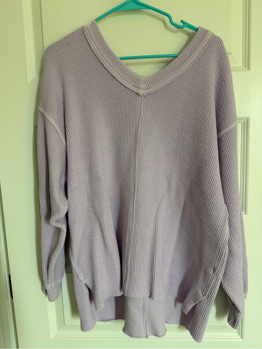 aerie Lavender V-Neck Ribbed Women’s Sweater